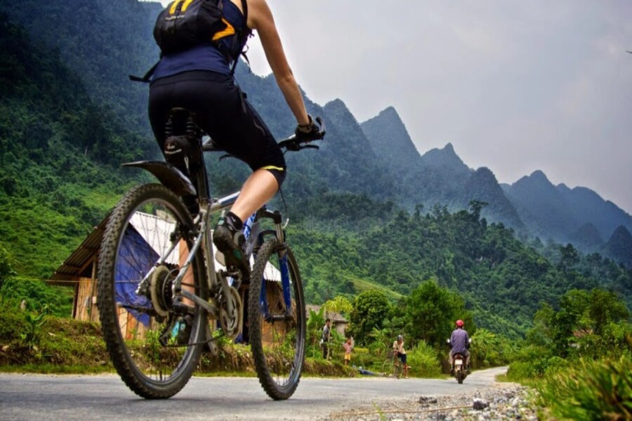 Thailand Cycling To Laos and Vietnam 21 Days